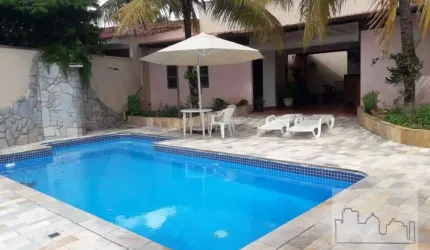 Casa a venda na região central de Araraquara