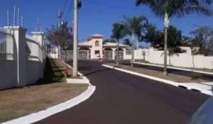 Terreno a venda no Condomínio Bella Vitta.
