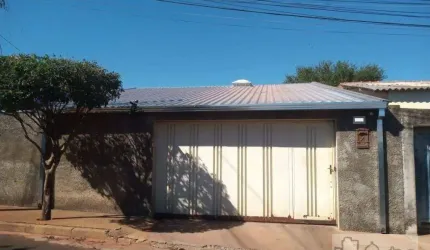 Casa com 3 dormitórios à venda, 136 m² por R$ 290.000,00 - Yolanda Opice - Araraquara/SP