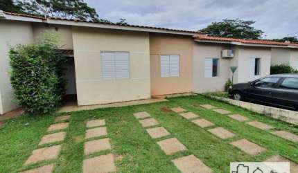 Casa a venda no condomínio Villagio do Sol