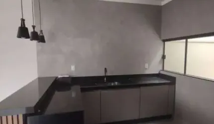 Casa a venda no condomínio Atlanta.