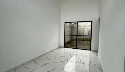 Alugo casa com 2 quartos em condomínio no Sim, Feira de Santana- Ba.