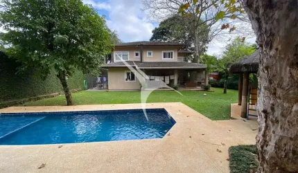 Casa em condomínio fechado com 4 quartos para alugar na Rua Américo Vespúcio, Granja Viana, Cotia por R$ 14.400