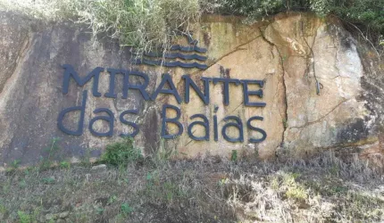 Terreno em loteamento de alto padrão