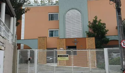 Ampla cobertura de 3 quartos