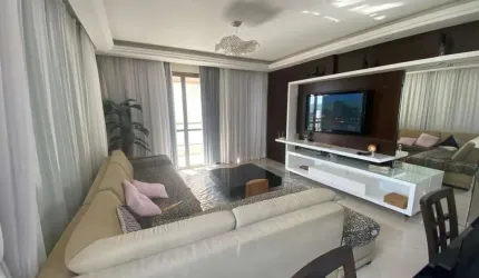 Apartamento 3 dormitórios na Agronômica