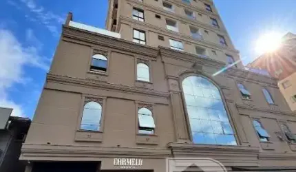 Apartamento Novo, Último Andar