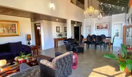 Belíssima Casa vista panorâmica 400m2