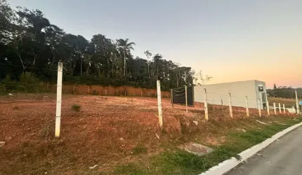 Terreno Comercial 420 m² em Forquilhas SJ | SC