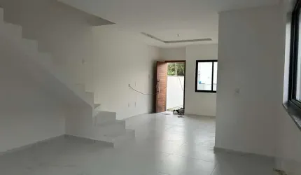 Belo sobrado Suíte + 2 Dorm. - Bela Vista