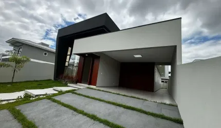 Casa Nova c/ 3 dormitórios c/ suíte em Santo Amaro