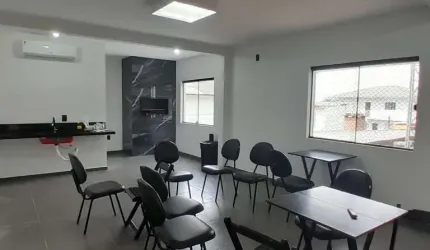 Sala na Arena  45m2   Rei com Mega Movimento.