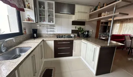 APARTAMENTO SEMIMOBILIADO COM 3 DORMITÓRIOS E 3 VAGAS NO JARDIM AMÉRICA