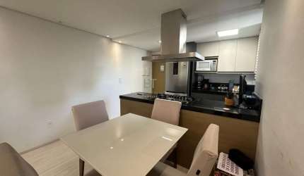 APARTAMENTO SEMIMOBILIADO COM 55 M² PRIVATIVOS NO BAIRRO BELA VISTA
