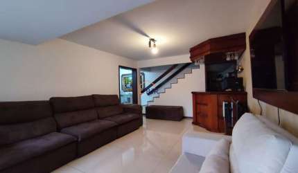 Casa em condomínio fechado com 5 quartos à venda na Luiz Renato Mocelin, 311, Xaxim, Curitiba por R$ 1.050.000