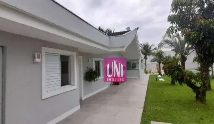 Casa com 7 dormitórios para alugar, 628 m² por R$ 26.900/mês - Jardim Acapulco - Guarujá/SP