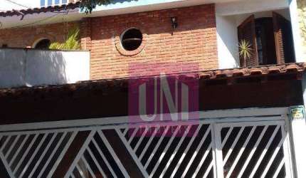 Sobrado com 3 dormitórios à venda, 193 m² por R$ 620.000,00 - Parque Jaçatuba - Santo André/SP