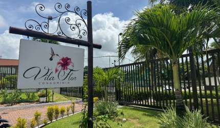 Lote  Villa Flor Meio de Quadra
