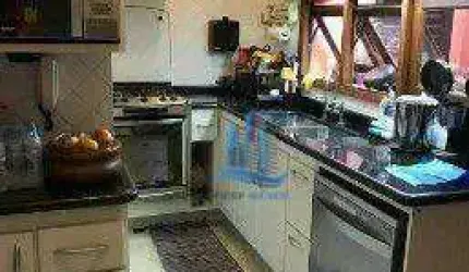 Sobrado com 3 dormitórios à venda, 250 m² por R$ 1.431.000,00 - Vila Bastos - Santo André/SP