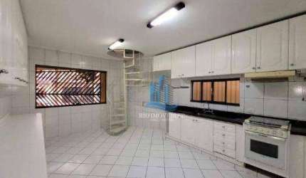 Sobrado com 3 dormitórios para alugar, 186 m² por R$ 5.151,00/mês - Mauá - São Caetano do Sul/SP