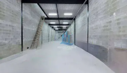 Galpão, 454 m² - venda por R$ 2.650.000,00 ou aluguel por R$ 18.132,00/mês - Santo Antônio - São Caetano do Sul/SP
