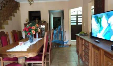 Sobrado com 3 dormitórios à venda, 321 m² por R$ 1.272.000,00 - Santa Maria - São Caetano do Sul/SP