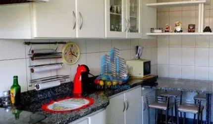 Sobrado com 3 dormitórios à venda, 354 m² por R$ 1.800.000,00 - Osvaldo Cruz - São Caetano do Sul/SP