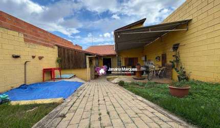 Casa com 2 dormitórios à venda, 48 m² por R$ 365.000,00 - Cruz das Almas - Araçariguama/SP