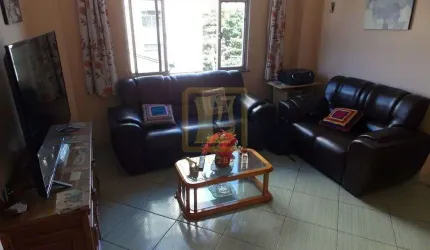 Apartamento com três dormitórios em Olaria
