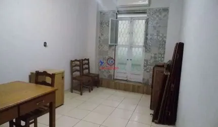 Apartamento com dois dormitórios no centro do Rio de Janeiro