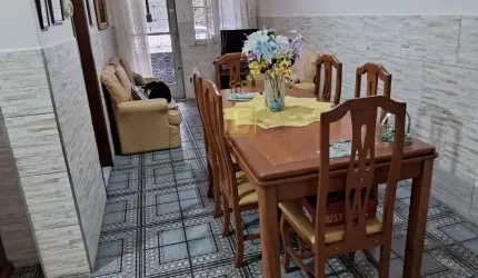 Casa de Vila com garagem no engenho novo rio de janeiro