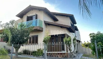 Casa com 4 dormitórios à venda, 200 m² por R$ 790.000 - Jansen - Gravataí/RS