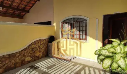 Casa Terrea Geminada - 02 dormitórios - Maracanã