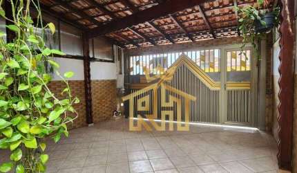 Sobrado com 3 suíte à venda, 220 m² por R$ 790.000 - Vila Guilhermina - Praia Grande/SP