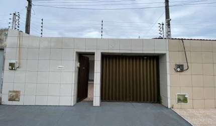 Oferta e oportunidade única de uma excelente casa em ótima localização