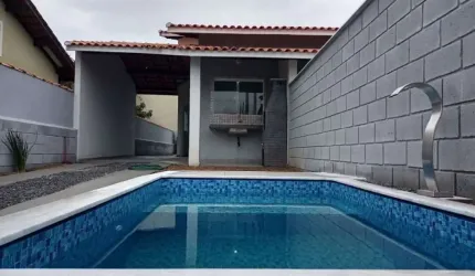 Sobrado com 2 dormitórios à venda, 84 m² por R$ 329.000,00 - Jardim das Palmeiras - Itanhaém/SP