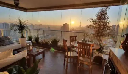 Apartamento a venda no condomínio Red Tatuapé com 89m² em andar alto e com linda vista