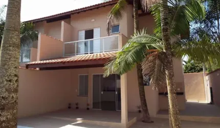 Sobrado à venda, 120 m² por R$ 680.000,00 - Centro - Itanhaém/SP