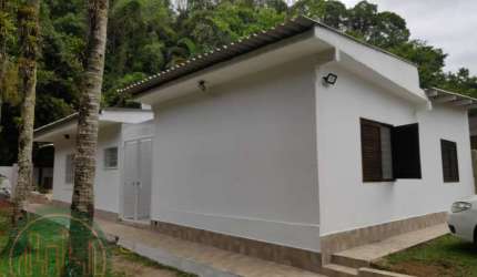 Casa com 3 quartos à venda na Praia do Itamambuca, Ubatuba  por R$ 1.050.000