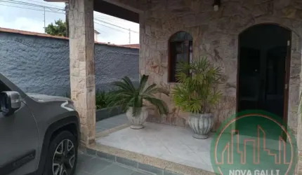 Casa com 4 quartos à venda no Centro, Ubatuba  por R$ 850.000