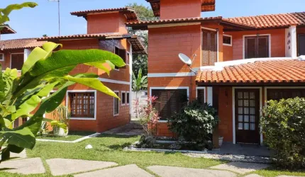 Casa em condomínio fechado com 3 quartos à venda em Itaguá, Ubatuba  por R$ 498.000