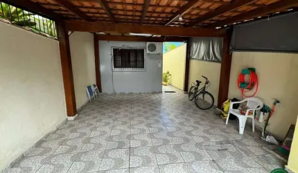 Casa com 5 quartos à venda em Itaguá, Ubatuba  por R$ 960.000