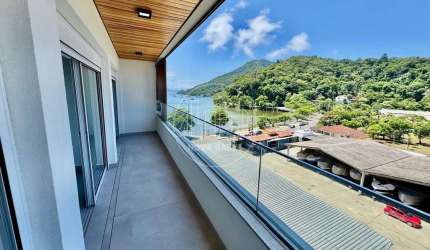 Cobertura com 3 quartos à venda em Itaguá, Ubatuba  por R$ 3.980.000