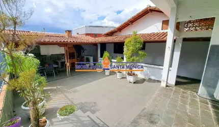 Casa com 4 quartos à venda na Santa Mônica, Belo Horizonte  por R$ 850.000