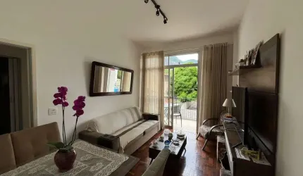 Ituverava, Apartamento a venda com 2 quartos, 63m, 1 vaga. Varanda.