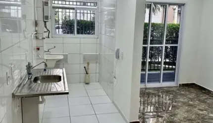 Dez Jacarepaguá, Quarto e saa com vaga. Condomínio com lazer completo.