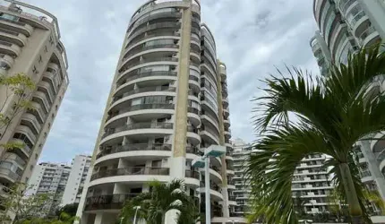 Vila Del Mar, Apartamento com 2 quartos, suíte e vaga. Varandão na Aroazes