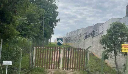 Chácara com 3 dormitórios à venda, 8194 m² por R$ 3.720.000,00 - Pinheirinho - Vinhedo/SP