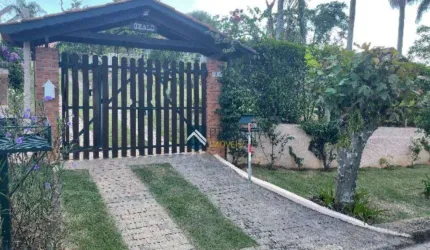 Casa com 3 dormitórios à venda, 206 m² por R$ 1.300.000,00 - Condomínio Chácaras do Lago - Vinhedo/SP