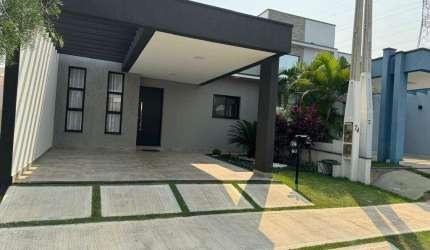 Casa a venda em condominio de Indaiatuba